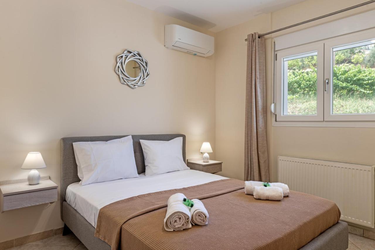 Apartment Lagadi 7 *
